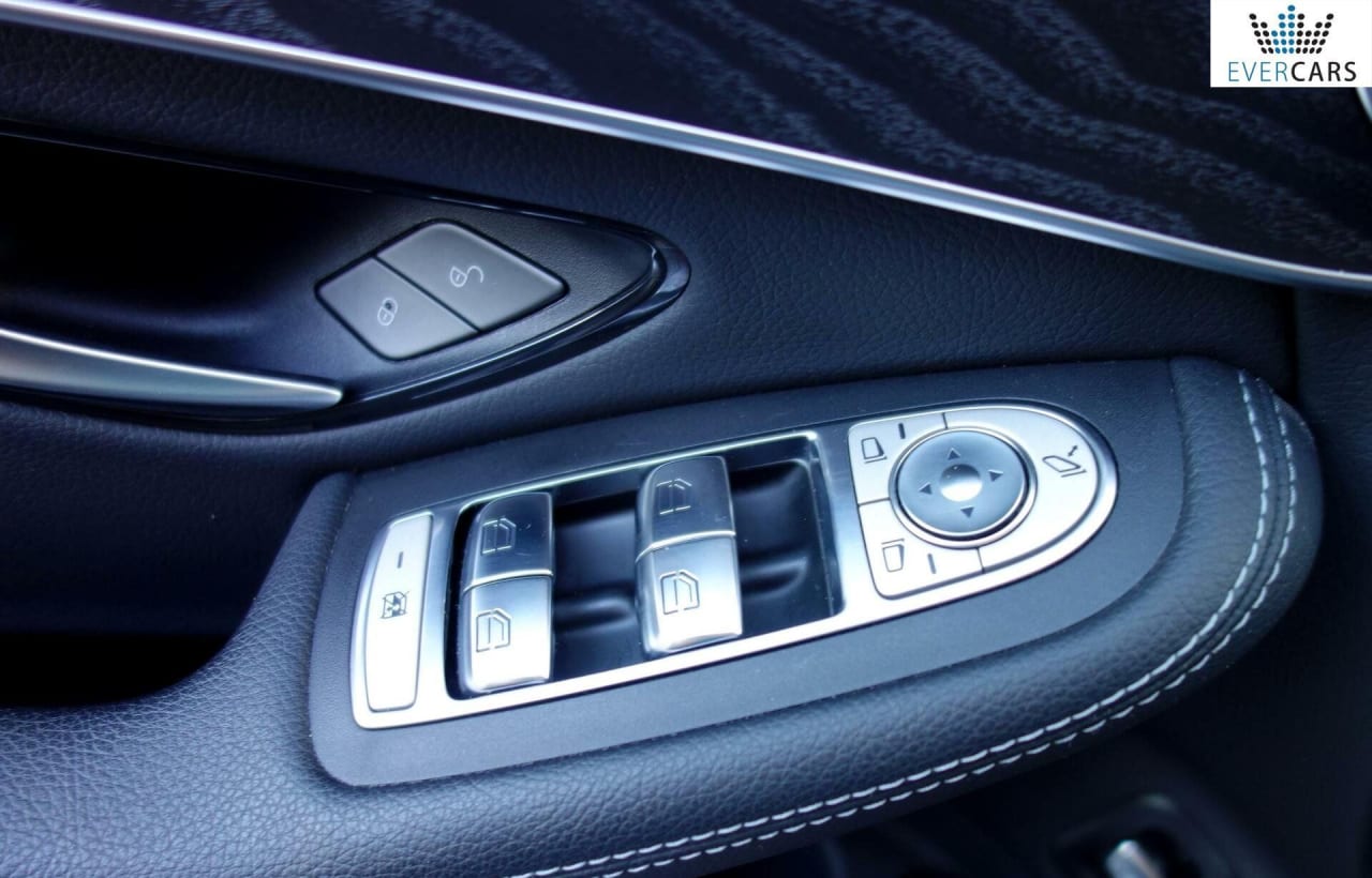 Zdjęcie oferty Mercedes-Benz GLC nr. 28