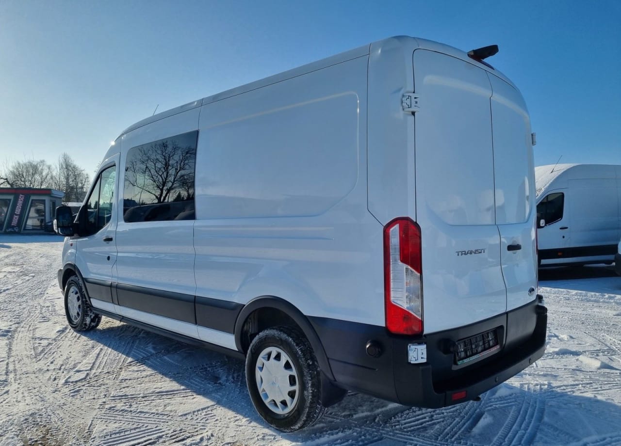 Zdjęcie oferty Ford Transit L3H2 *79999zł NETTO* Brygadówka 6 osób 2,0TdCi/131KM nr. 9