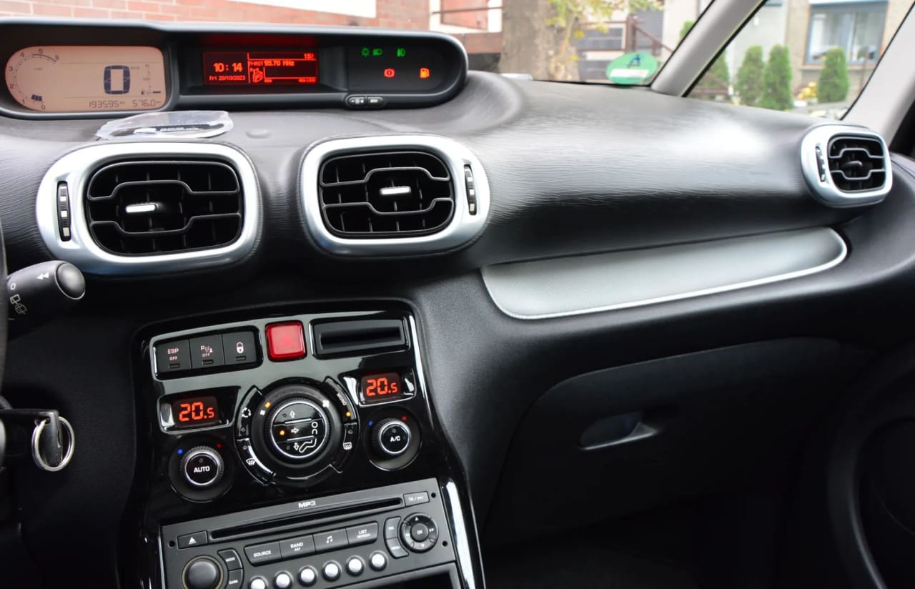 Zdjęcie oferty Citroen C3 Picasso nr. 24