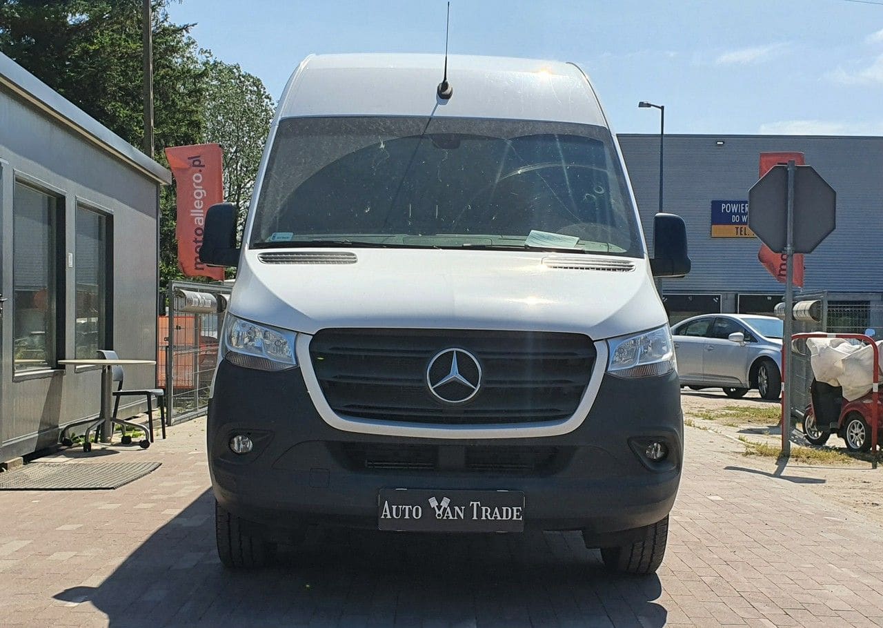 Zdjęcie oferty Mercedes-Benz Sprinter nr. 2