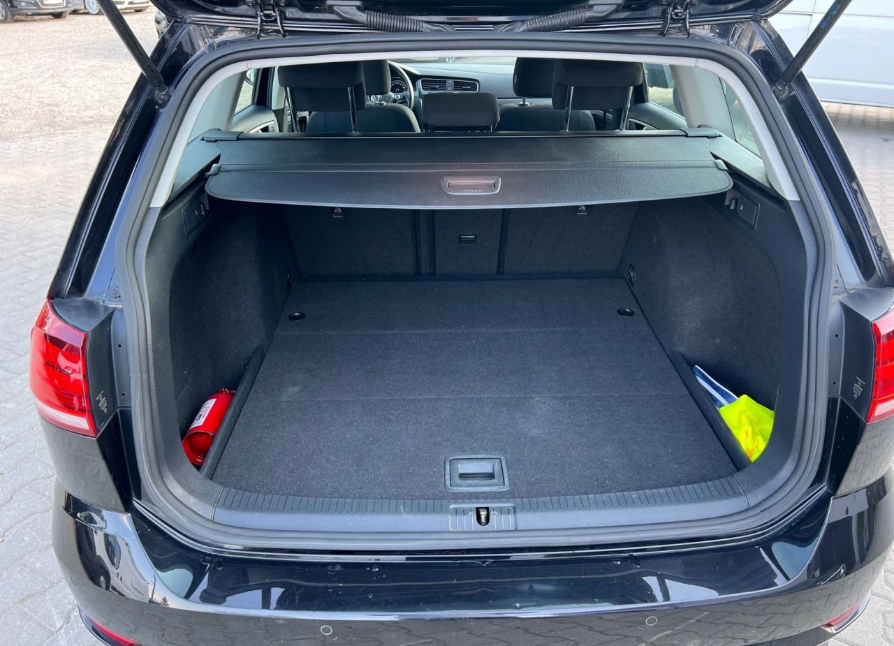Zdjęcie oferty Volkswagen Golf nr. 25