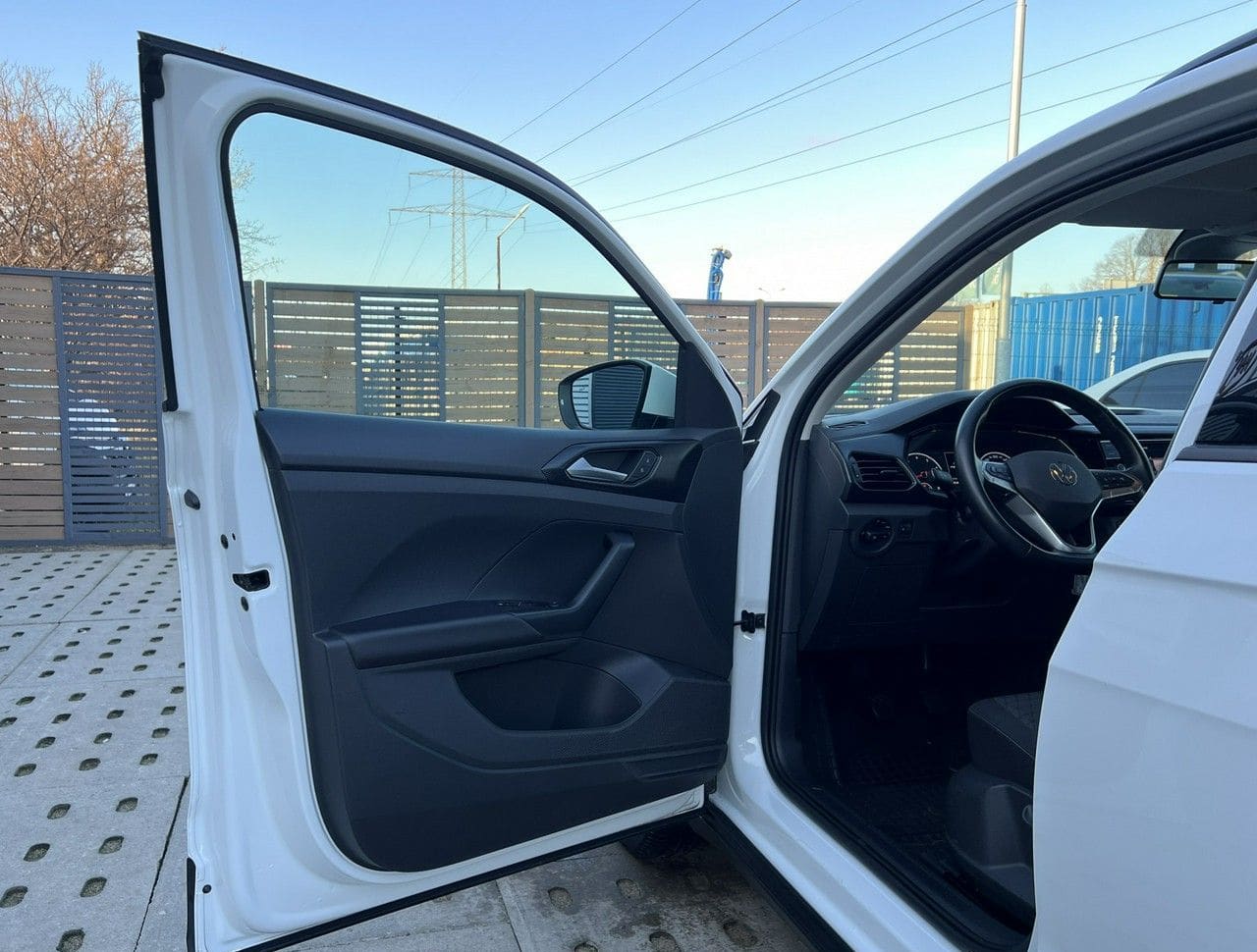 Zdjęcie oferty Volkswagen T-Cross nr. 11