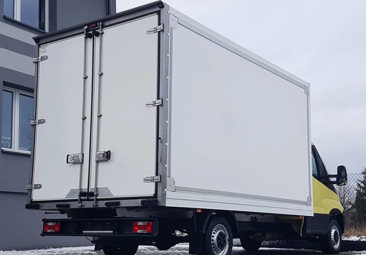 Zdjęcie oferty Iveco Daily KONTENER 8EP 4,14x2,22x2,20 KLIMA MANUAL KRAJOWY nr. 29