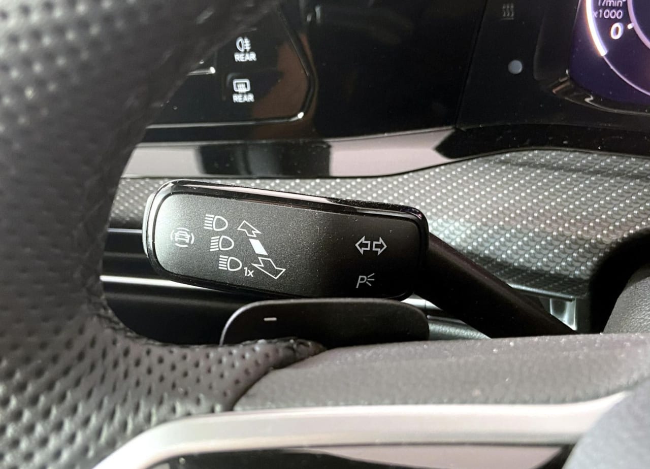 Zdjęcie oferty Volkswagen Golf nr. 16