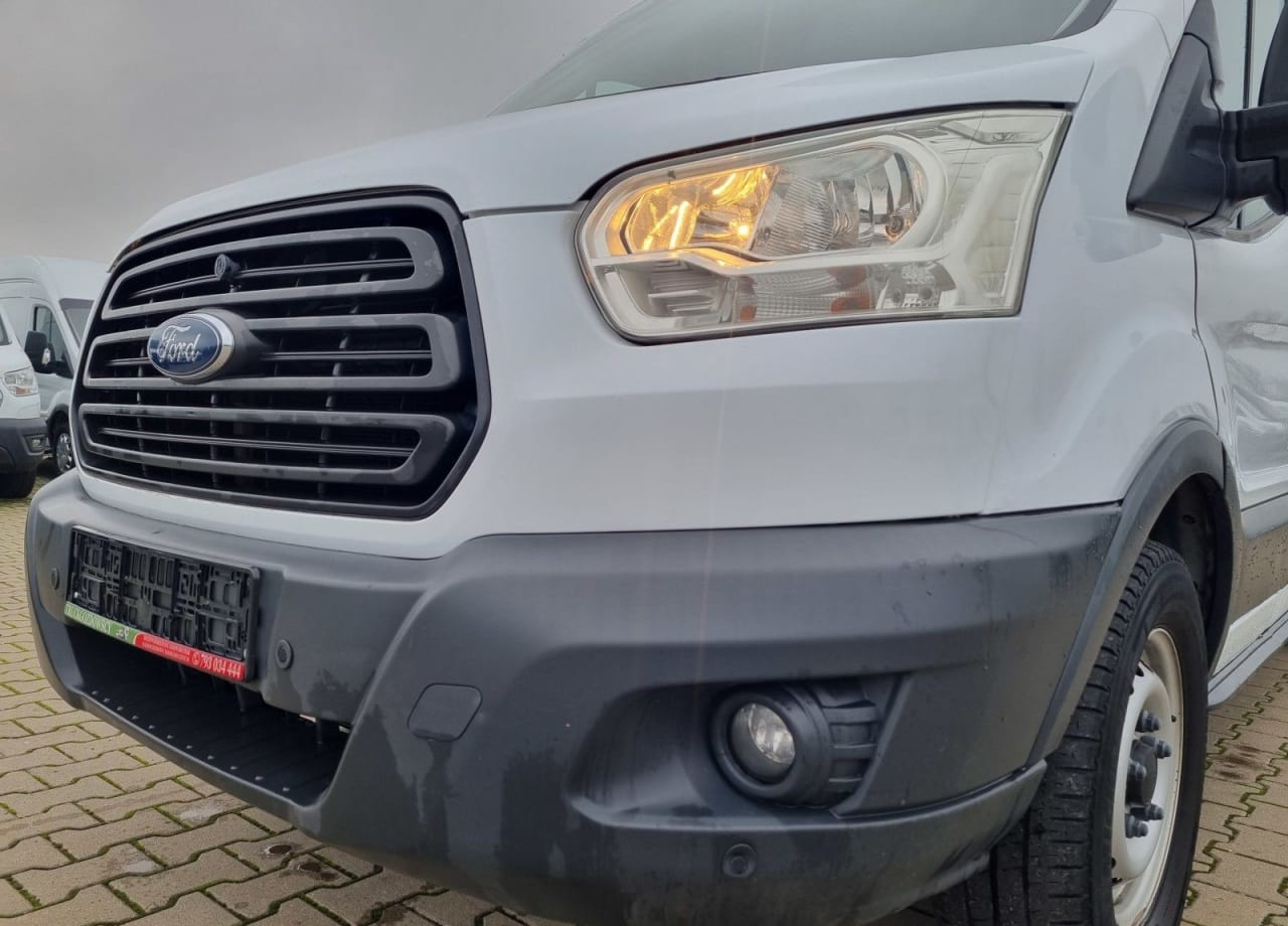 Zdjęcie oferty Ford Transit L3H2 *66999zł NETTO* 2,0 TdCi/131KM nr. 9