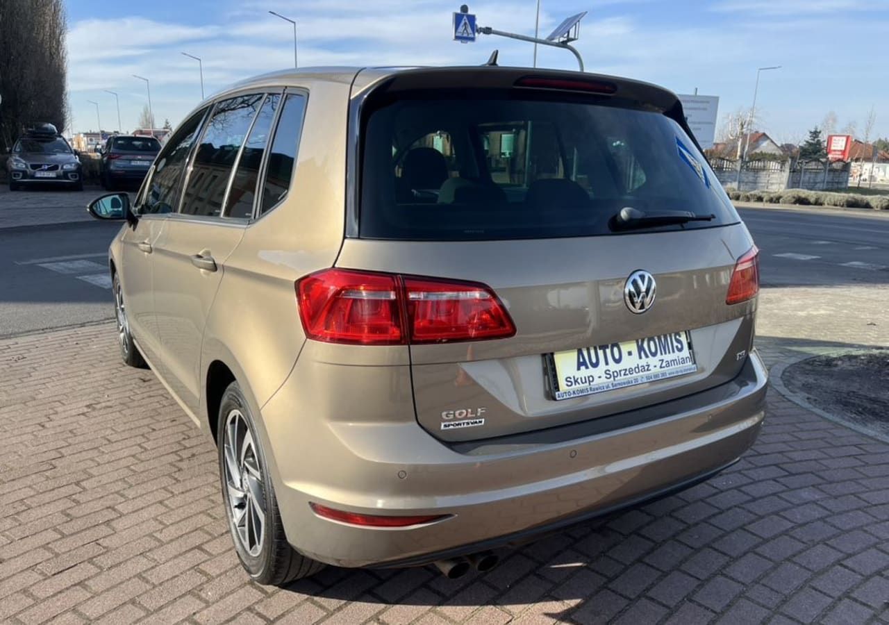 Zdjęcie oferty Volkswagen Golf Sportsvan nr. 19