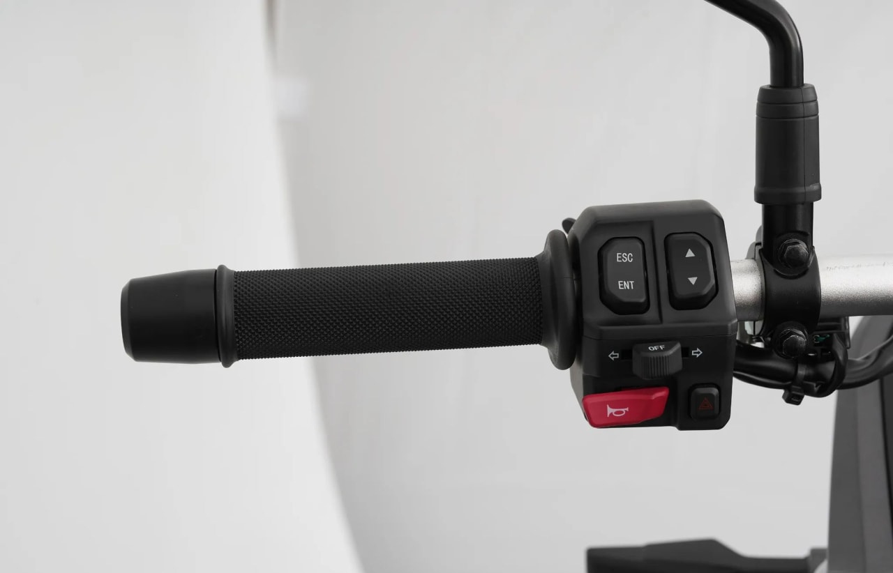 Zdjęcie oferty kove 800x-adv nr. 33