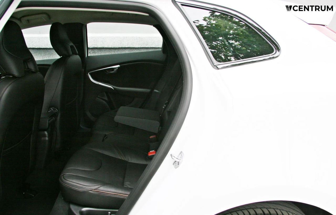 Zdjęcie oferty Volvo V40 nr. 8