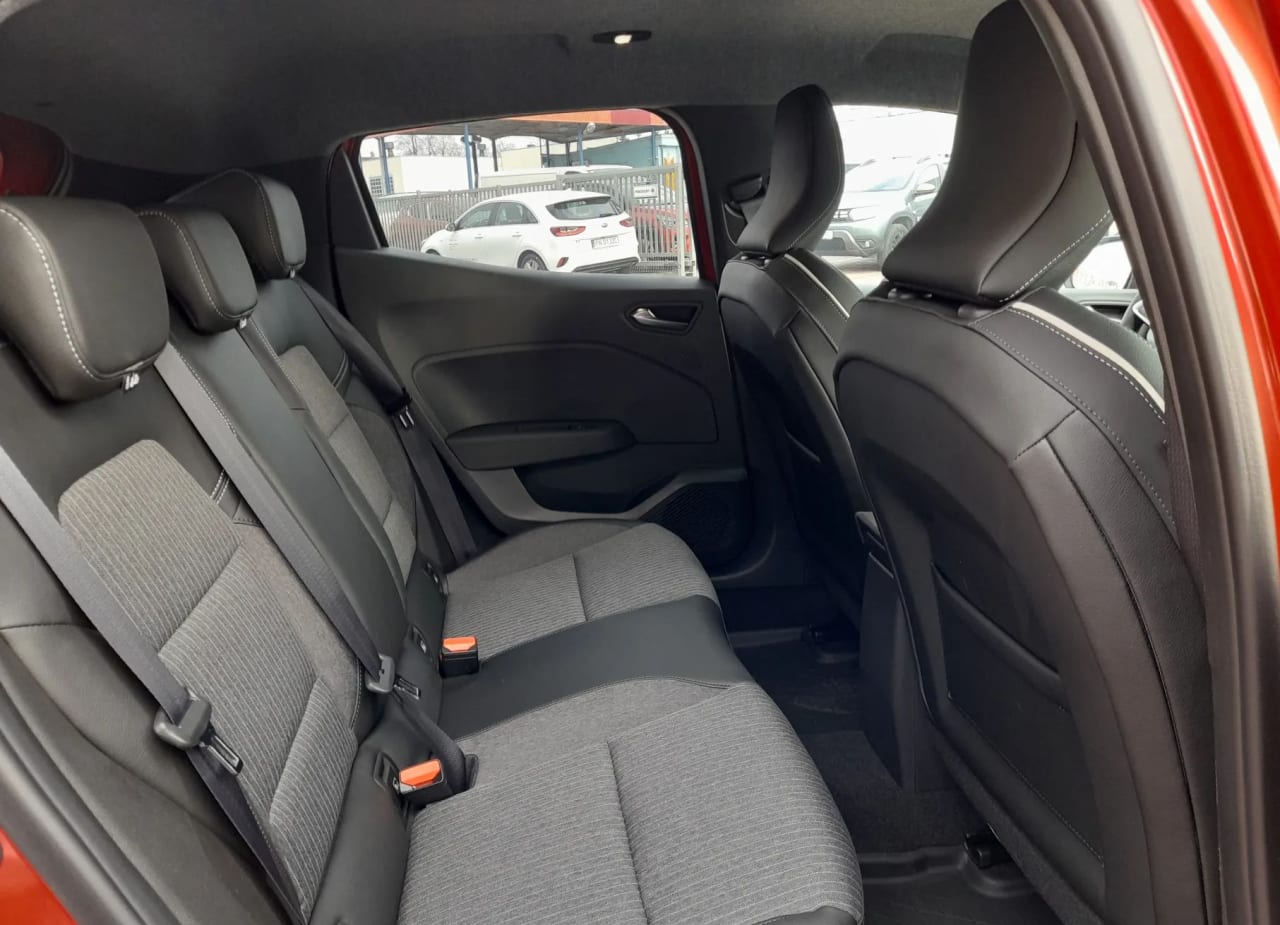 Zdjęcie oferty Renault Clio nr. 13
