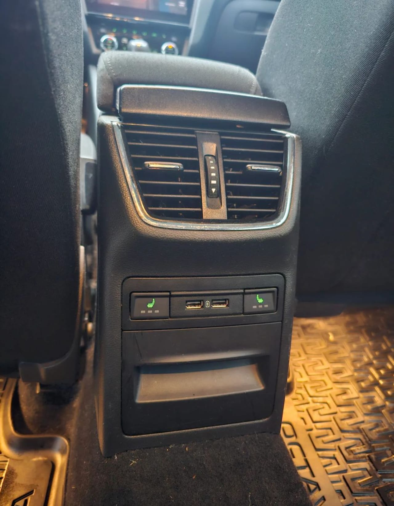 Zdjęcie oferty Skoda Octavia nr. 14