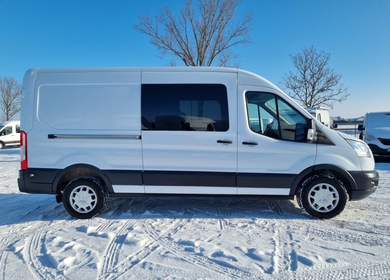 Zdjęcie oferty Ford Transit L3H2 *79999zł NETTO* Brygadówka 6 osób 2,0TdCi/131KM nr. 6