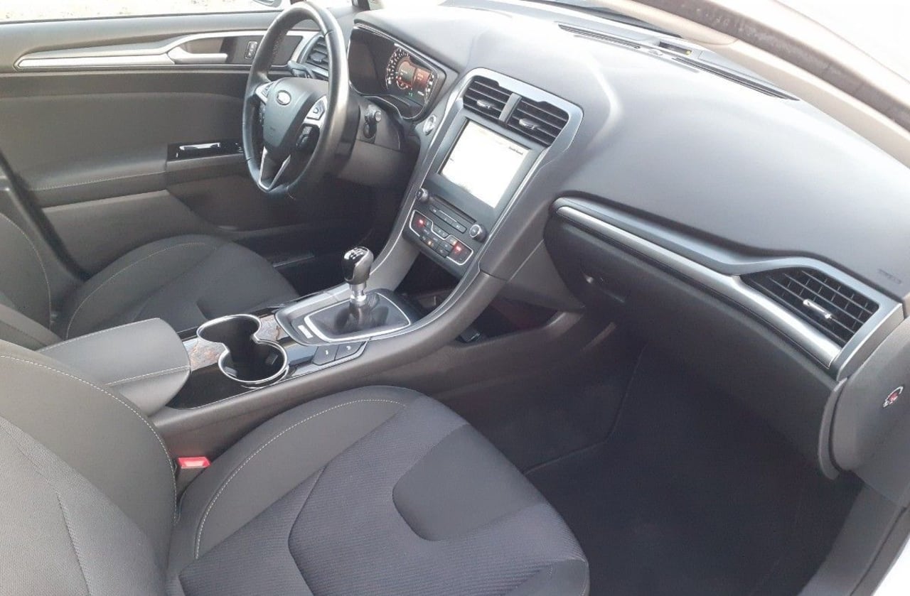 Zdjęcie oferty Ford Mondeo nr. 36