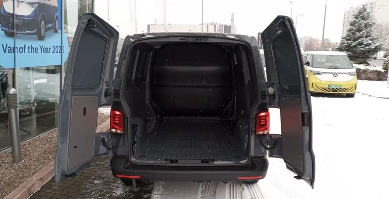 Zdjęcie oferty Volkswagen Transporter nr. 11