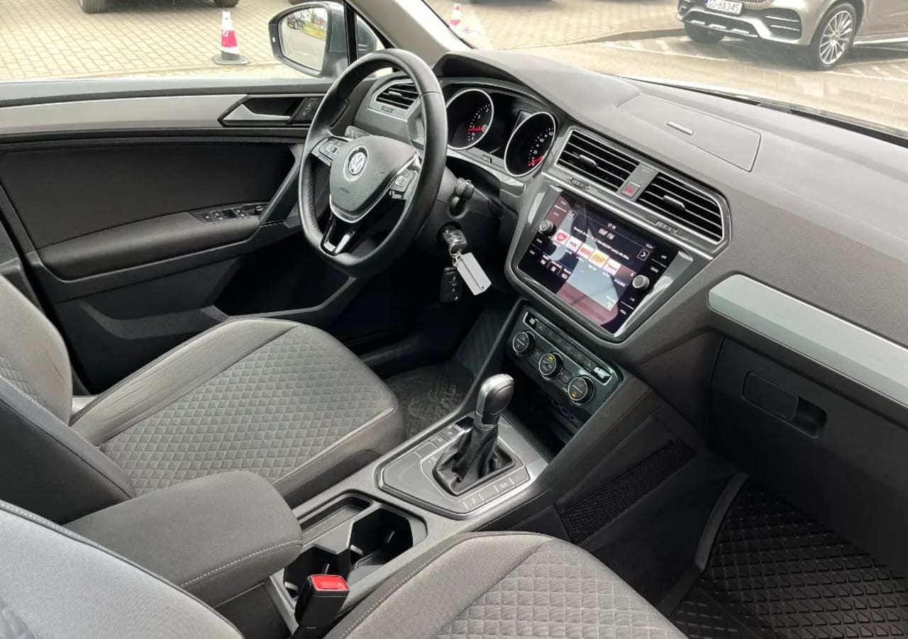 Zdjęcie oferty Volkswagen Tiguan nr. 23