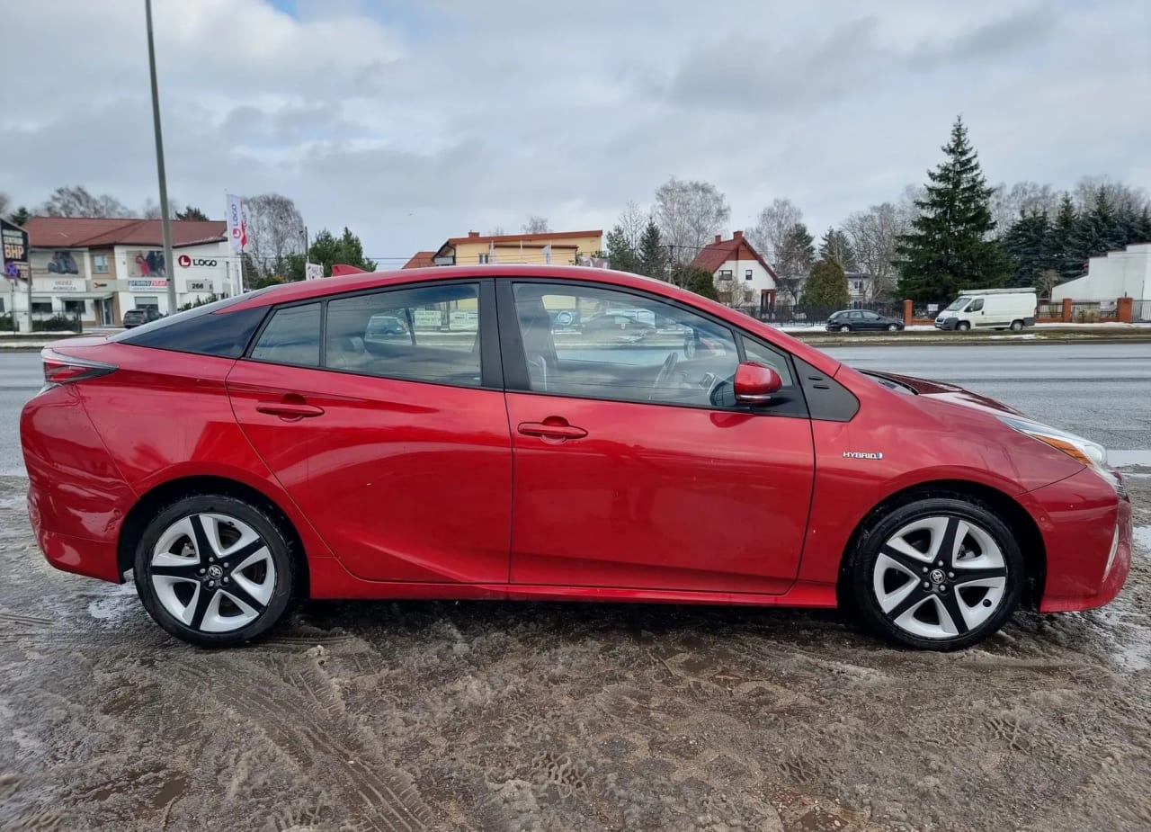 Zdjęcie oferty Toyota Prius nr. 15