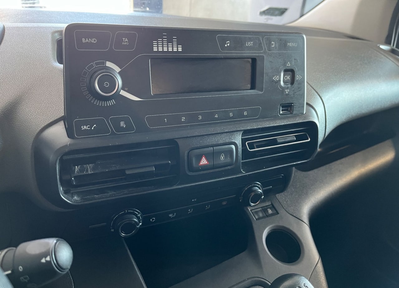 Zdjęcie oferty Peugeot Rifter nr. 10