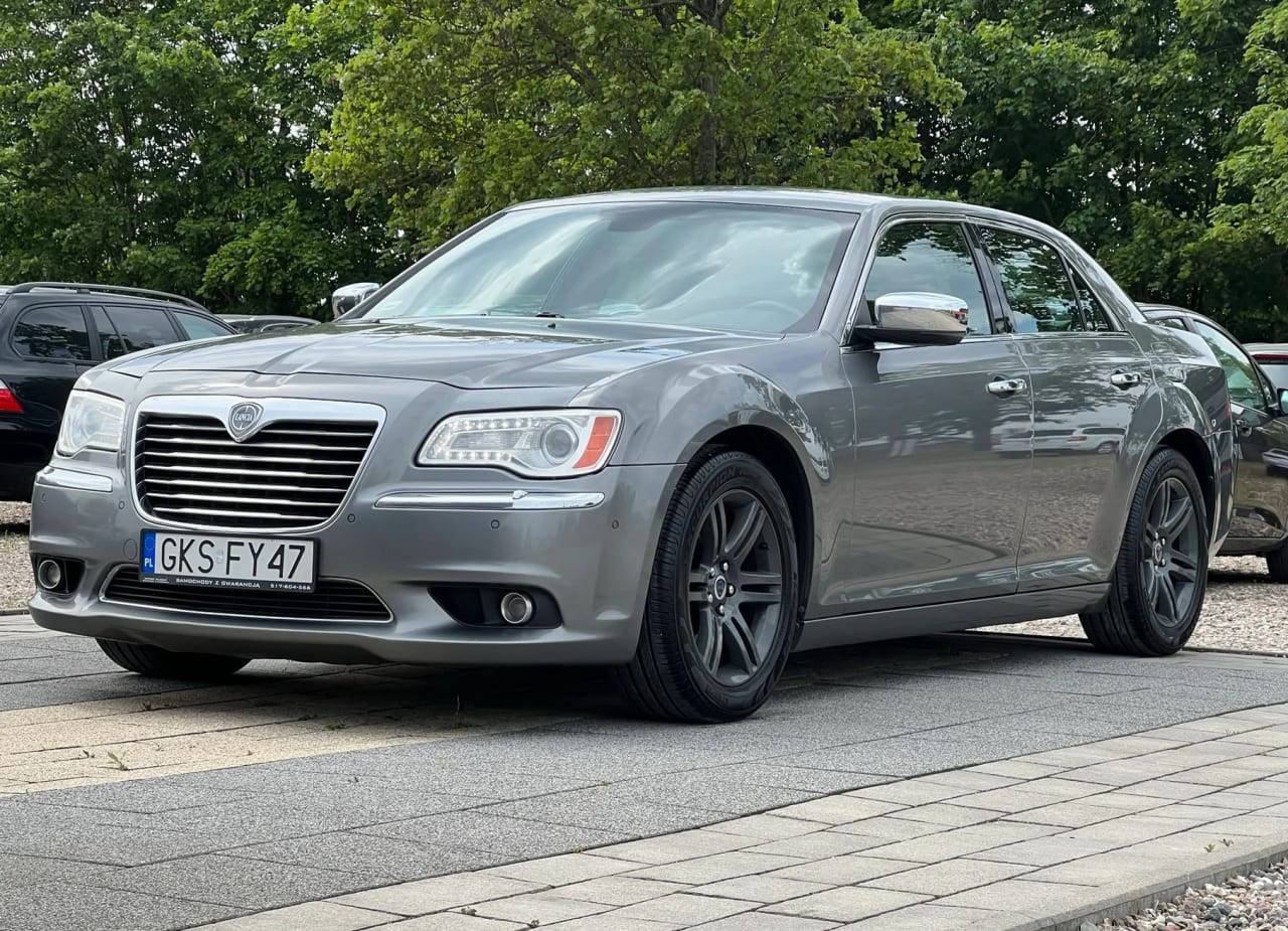 Zdjęcie oferty Lancia Thema nr. 2