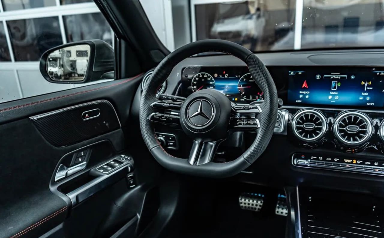 Zdjęcie oferty Mercedes-Benz GLB nr. 9
