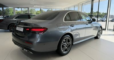Zdjęcia oferty Mercedes-Benz Klasa E nr. 5