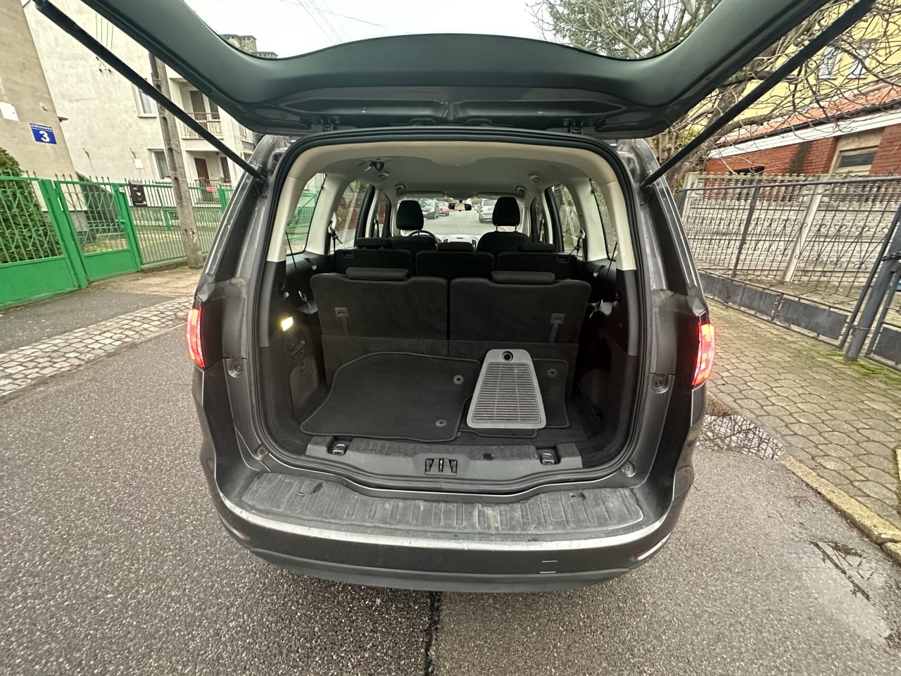 Zdjęcie oferty Ford Galaxy nr. 7