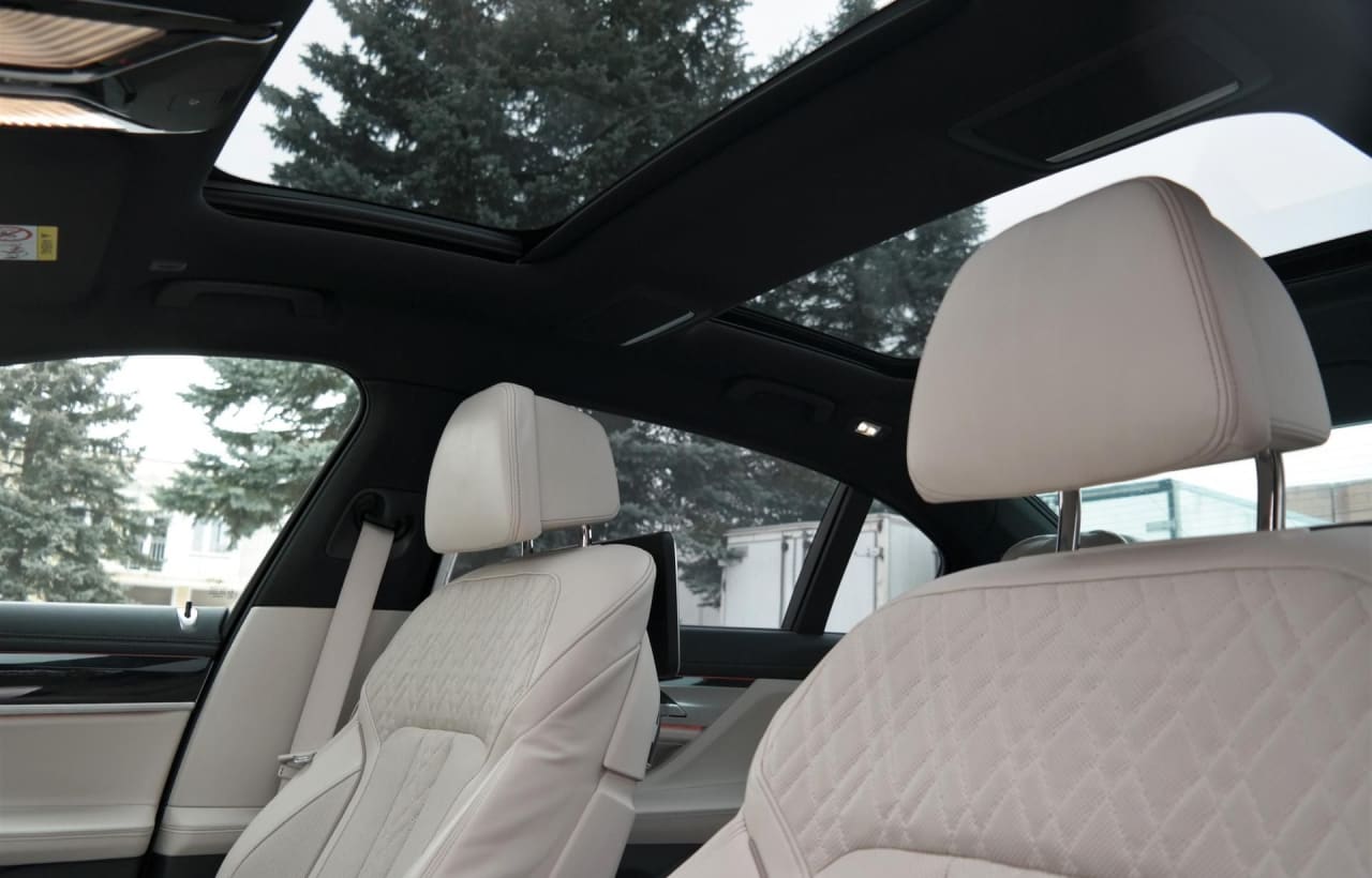 Zdjęcie oferty BMW Seria 7 nr. 26