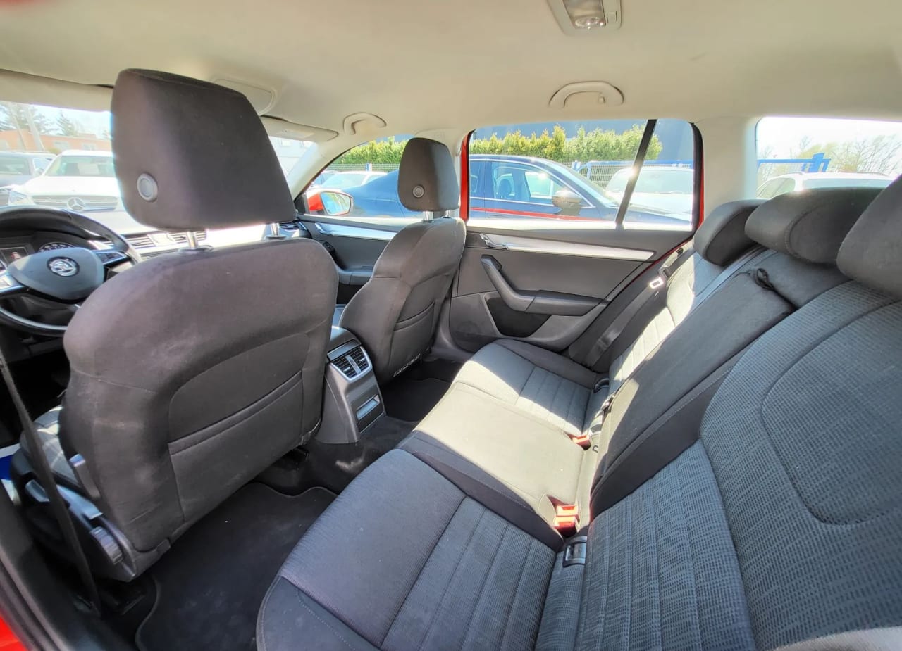 Zdjęcie oferty Skoda Octavia nr. 7