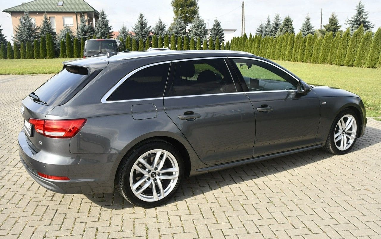 Zdjęcie oferty Audi A4 nr. 9