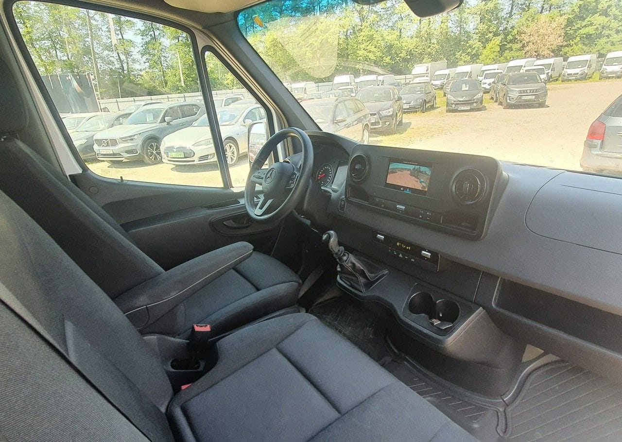 Zdjęcie oferty Mercedes-Benz Sprinter nr. 11