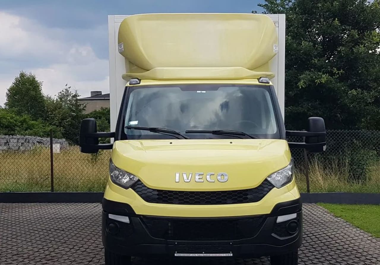 Zdjęcie oferty Iveco Daily KONTENER 8EP 4,14x2,22x2,20 KLIMA MANUAL DMC 3500 KG KRAJOWY nr. 14