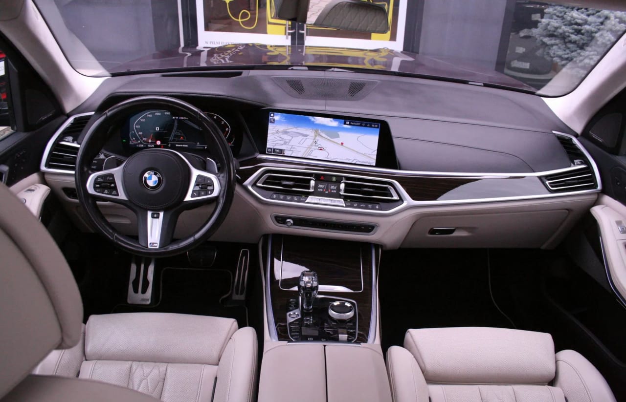 Zdjęcie oferty BMW X7 nr. 8