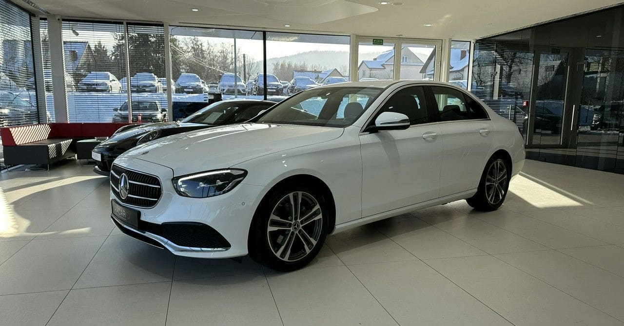 Zdjęcie oferty Mercedes-Benz Klasa E nr. 2