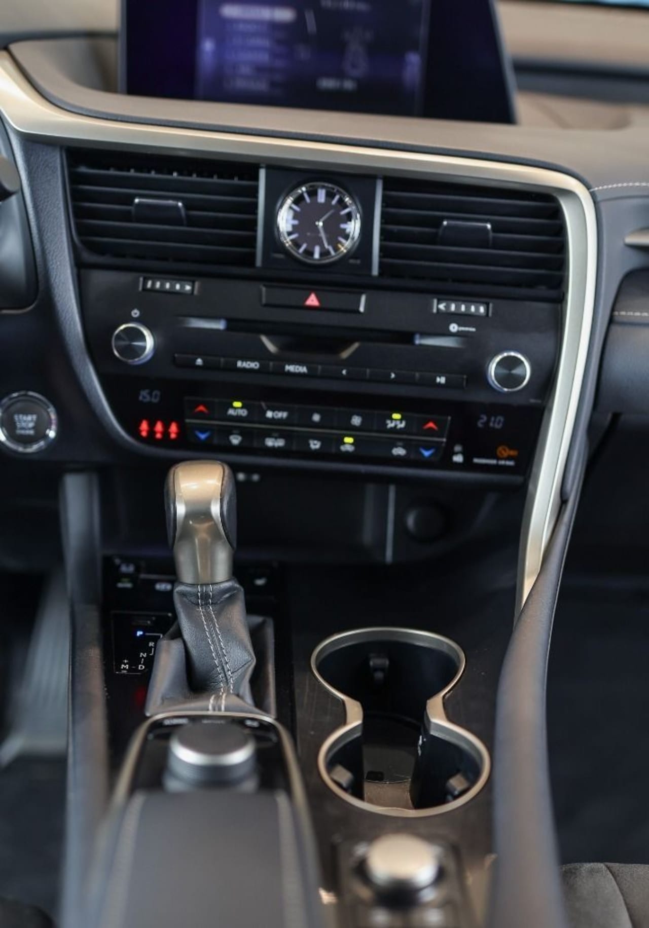 Zdjęcie oferty Lexus RX nr. 30