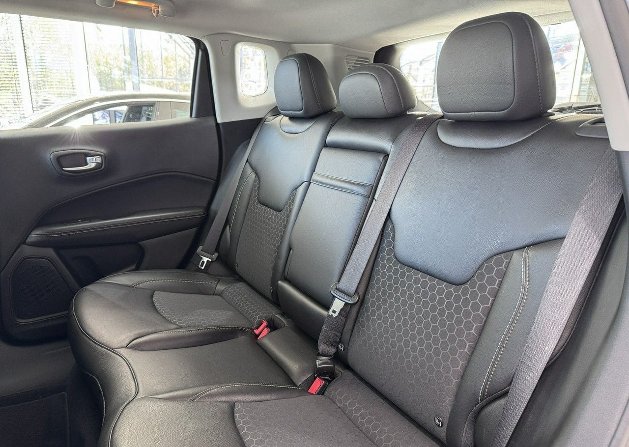 Zdjęcie oferty Jeep Compass nr. 15
